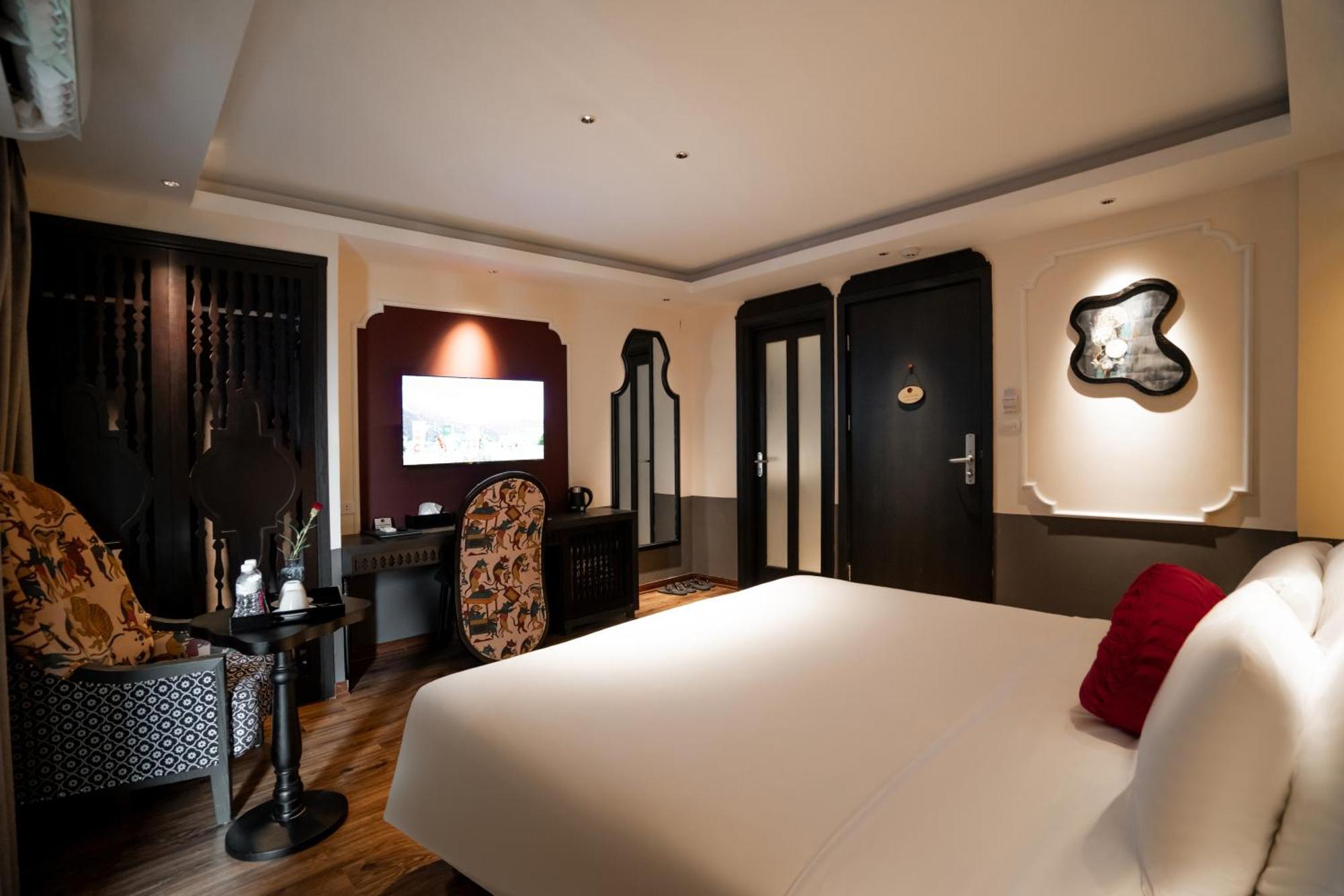Hanoi Center Silk Classic Hotel & Travel Eksteriør billede