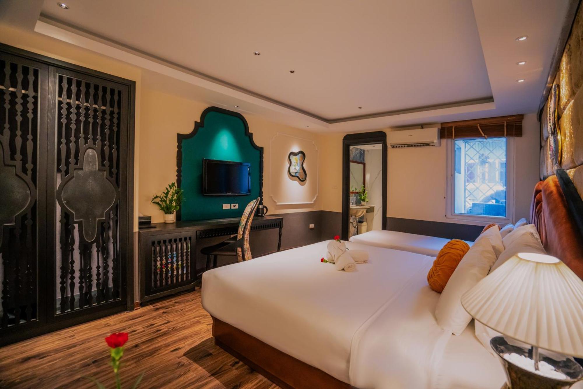 Hanoi Center Silk Classic Hotel & Travel Eksteriør billede